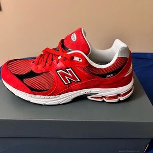 New Balance 2002r “Team Red”